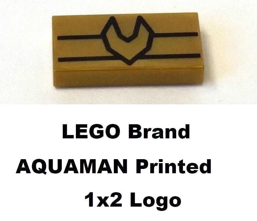 LEGO Aquaman LOGO 1x2 Impreso Azulejo Dorado Letrero BrickHeadz LADRILLO Cabezas Agua Mar Foto 1 de 1