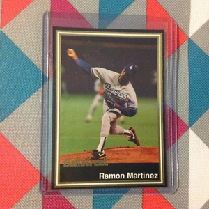 Nolan Ryan #34 Rangers and Reid Ryan #32 RC - 1991 Ballstreet Magazine Card - Picture 1 of 1