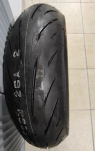 Reifen Hinterreifen Bridgestone Battlax S22 190/50 ZR17 73W - 190 50 17 - Bild 1 von 4