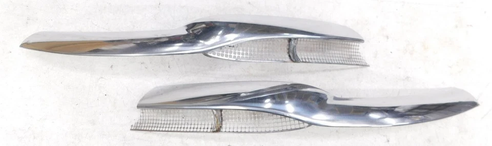 1954 Cadillac Deville capô para-brisa acabamento de ventilação direita e esquerda 4 portas poste #1 - Imagem 1 de 4