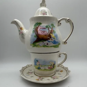 Damaged Disney Parks Alice in Wonderland Teapot Tea Cup & Saucer Porcelain Retro - Picture 1 of 16