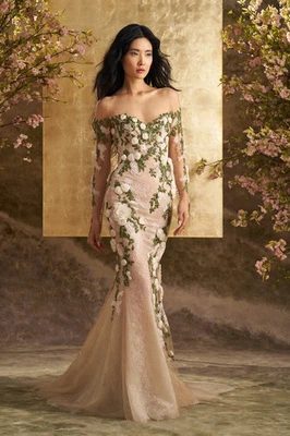 Mermaid Strapless Wedding Dress Off Shoulder Long Sleeved Sexy Ball Bridal Dress - Image 1 of 4