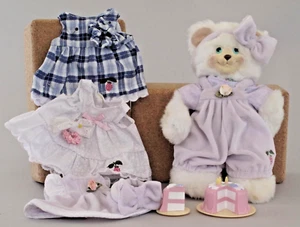 FISHER PRICE BRIARBERRY BEARS LOT BERRYBETH  + EXTRA OUTFITS + BIRTHDAY CAKE - Picture 1 of 18