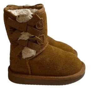 EUC Koolaburra Girls Victoria Brown Short Boots with Bows - Size 6 - Picture 1 of 9