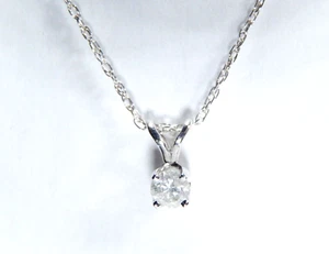 14K White Gold .16CT Brilliant Cut Natural Diamond Solitaire Pendant w/18 Chain - Picture 1 of 5