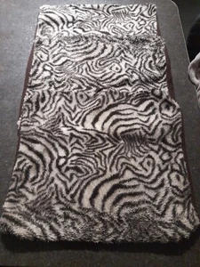 Gaveno Cavailia 3 PCS Cushion Covers Cases Tiger Stripes Good Condition - Picture 1 of 12