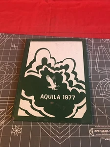 Annuario vintage 1977 Greenfield Junior High School Bakersfield oggetto molto raro!! - Foto 1 di 8
