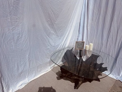 Mesa de rootball de roble Foto 1 de 2