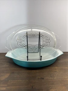 1960 Promotional PYREX Princess Turquoise Blue 1.5 qt Casserole Scroll Glass Lid - Picture 1 of 17