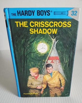 The Hardy Boys #32 The Crisscross Shadow Hard Cover Franklin W Dixon 1998 - Image 1 of 4