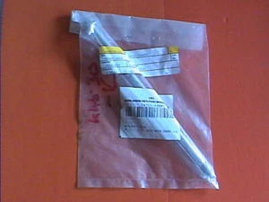 PERNO EJE EJE DE RUEDA DELANTERA GENUINO SUZUKI 54711-09EF0 AP50 R7 RF 1994-1998 - Imagen 1 de 3