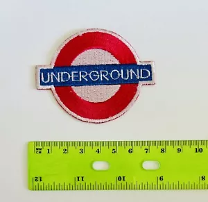 Parche de hierro en el metro de Londres Mind The Gap - Imagen 1 de 4
