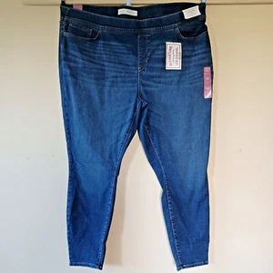 Levis Signature Jeans Plus Sz 28M Womens Totally Shaping Pullon Skinny - Picture 1 of 12
