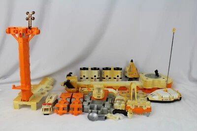 Matchbox Powered Space Base Mega Rig Station repuestos 1998 Foto 1 de 4
