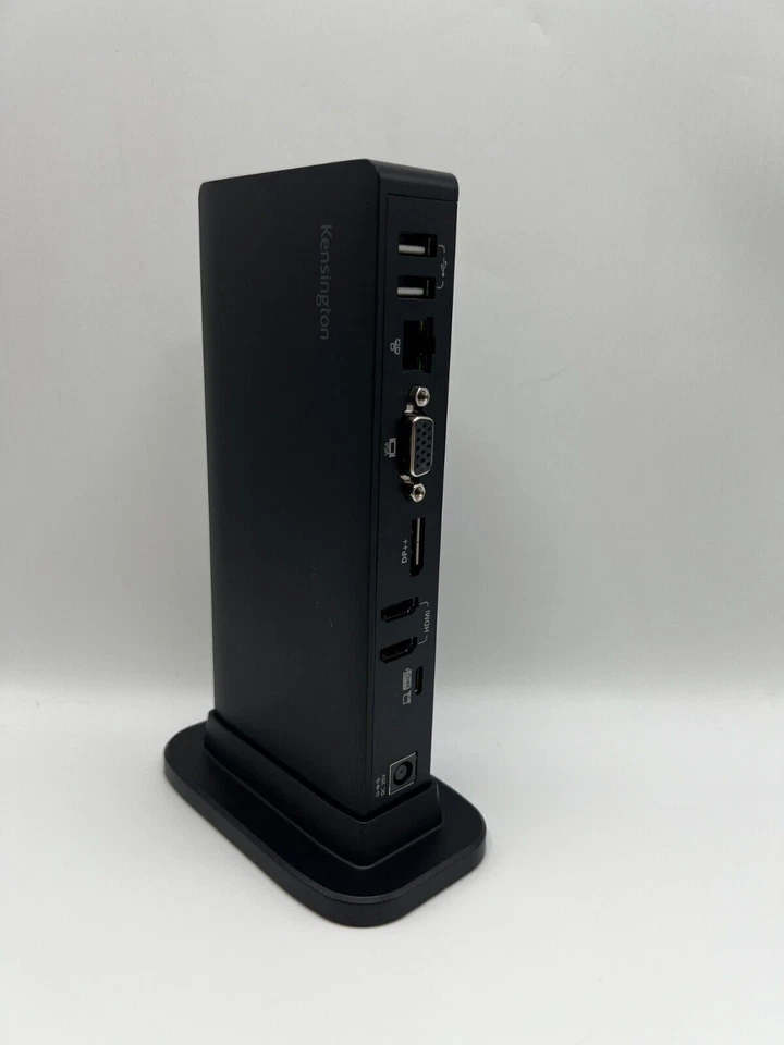 Estación de acoplamiento sin controlador triple video Kensington SD4849Pv USB-C 10Gbps Foto 1 de 1