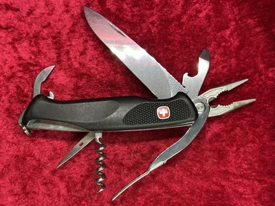 Navaja suiza grande negra Wenger Ranger 74 Handyman 130 mm 8 herramientas rara (401) Foto 1 de 4