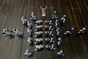 LOT Kaskey Kids Football Guys Auburn Tigers Plastic 26 Players 1 Referee SEC EUC - Picture 1 of 14