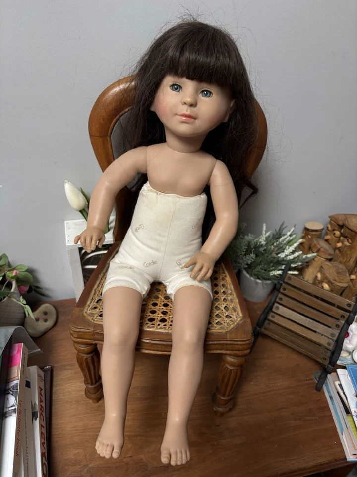 Poupée COROLLE de collection - Léa 1992 À Restaurer - Photo 1/4