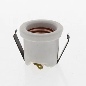 Leviton 8882-207 White Porcelain Lampholder Medium Base Snap-In 660W 250V - Picture 1 of 6