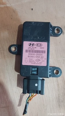 ⚡SENSORE IMBARDATA PER HYUNDAI iX35 1° Serie 95690-2S000 (2015)⚡ - Immagine 1 di 3