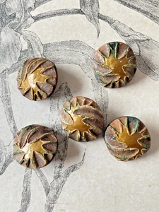5 Boutons en résine marron -  Mode - Haute couture - Mercerie collection - Picture 1 of 2