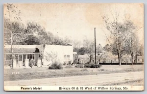 Payne's Motel West of Willow Springs Missouri MO Gas Station c1940 Postcard - Picture 1 of 2