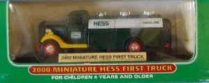 2000 Miniature Hess First Truck New in Box Collectible on Display Stand - Picture 1 of 2