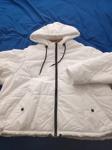 City Chic White Puffer Jacket XXL 24 Brand New Hoodie - Picture 1 of 1