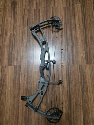 Outro - Arco composto Hoyt RX 8 Ultra 60-70 destro - Imagem 1 de 4