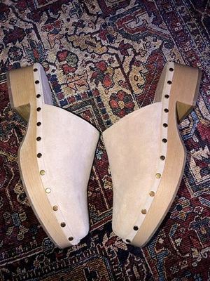 EUC J. Crew Dakota Boho Clogs Women's 8 Blush Pink Suede Leather Wood Mules - Image 1 of 4