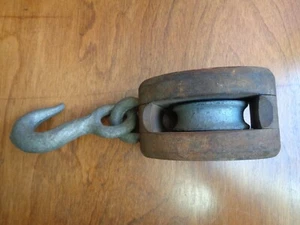 Vintage Antique Wood Block Single Pulley with Steel Hook&Wheel  - Picture 1 of 8