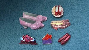 Großes Set Zauberer von Oz-Stravaganza Dorothys Hausschuhe Magnete, Wow + kostenloser Versand - Bild 1 von 7