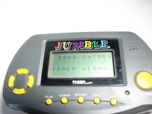 Tiger Electronics Jumble 1998 Juego de mano Falta cubierta trasera - Imagen 1 de 4