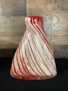 Decorative Glass Red White Candy Cane Striped Vase Holiday 9.5"  - Foto 1 di 6