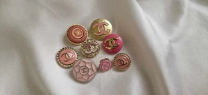 LOT OF 8 CHANEL MIX UNIQUE PINK BUTTONS - Picture 1 of 7