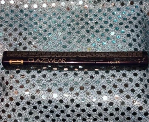 Color de labios líquido Avon Glazewear ~ Lolita, nuevo stock antiguo - Imagen 1 de 1
