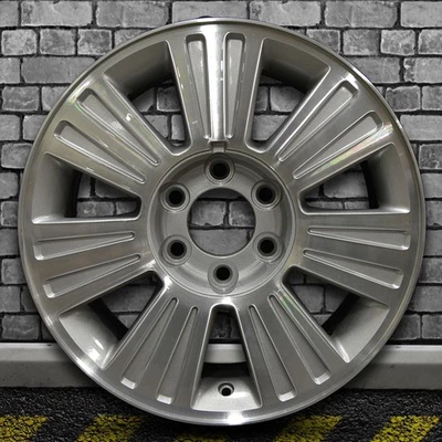 Machine Texture Sparkle Silver OEM Wheel for 2007-14 Lincoln Navigator - 18x8.5 - Image 1 of 3