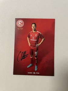 Tarjeta de autógrafo firmada a mano por Cedric Itten Fortuna Düsseldorf 2025/26 25/26 - Imagen 1 de 2