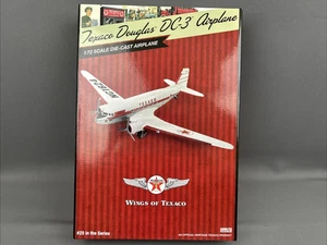 Ertl 1/72 Scale Wings Of Texaco Douglas DC-3 Diecast Plane Series #25 White NIB - Picture 1 of 15