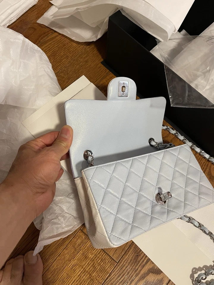 Chanel Mini Clásico Solapa Negro Auténtico Foto 1 de 4