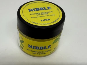 New Lush Kitchen Exclusive Lip Scrub Lemon Nibble - Picture 1 of 5