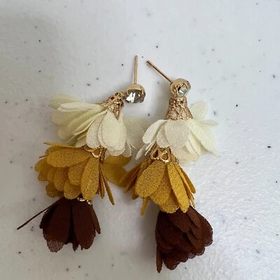 Floral Tiered Earrings Fabric Dangle Rhinestone Brown White Gold tone Petals - Image 1 of 4