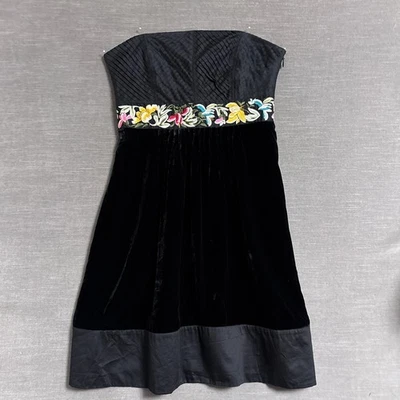 Vestido Anthropologie Floreat 12 Negro Terciopelo Bordado Sin Tirantes Cóctel Boho Foto 1 de 4
