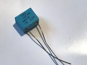 1.715nF 30V 1% LCR EXTENDED FOIL BOX POLYSTYRENE EP9 CAPACITOR fbb29.25 - Picture 1 of 1