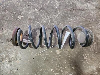 Muelle helicoidal trasero usado se adapta a: Chrysler 200 2015 trasero SDN grado A Foto 1 de 4