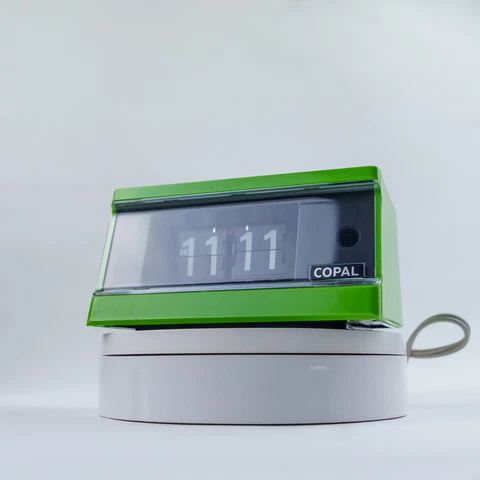 Copal Flip Clock Alarm AP-113 Green Body Space Age 1970s With Box Excellent #925 Cover