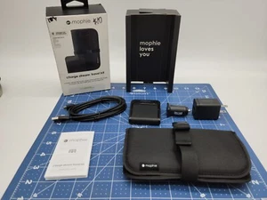 mophie Charge Stream Travel Kit with 5W Qi Certified Wireless Charging Pad  - Picture 1 of 14