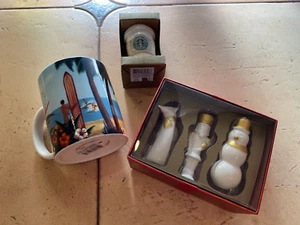☃️🎄NIB/NWT 5 Pcs. ✨STARBUCKS✨; 1 Hawaii Mug & 4 Christmas Holiday Ornaments❄️⛄️ - Picture 1 of 7