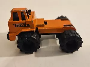 TONKA 1992 ORANGE TRACTOR TRUCK CHINA - Picture 1 of 6