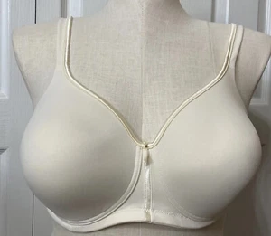 Sz 42C Vanity Fair Body Caress Tshirt Bra 72335 Full Coverage Wireless Ivory - Picture 1 of 16